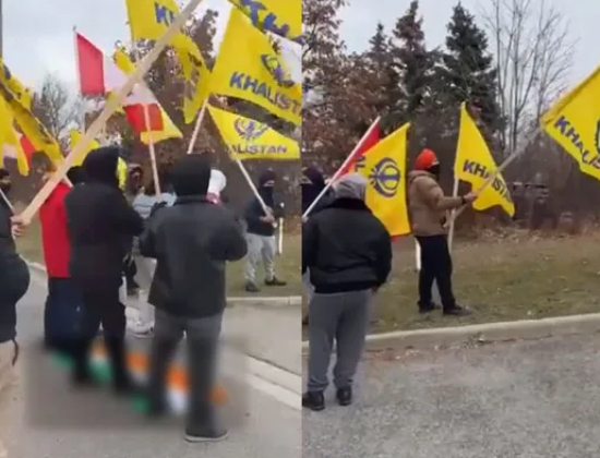 Khalistani supporters stage protest outside the Kalibari temple [ Toronto, Canada ]