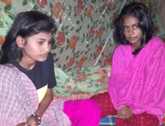 Minor Hindu sisters attacked while playing [ Bagerhat , India ]